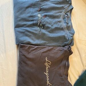 Life Is Good Men’s XL long sleeve Blue & Gray Tees - Set of 2